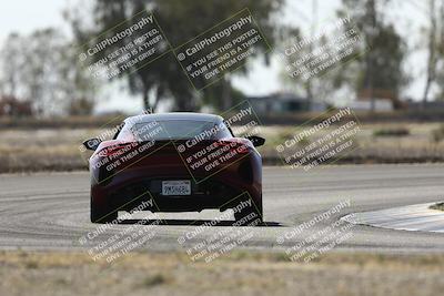 media/May-25-2025-Lotus Club Golden Gate (Sun) [[681474f0a2]]/Novice Group/Turn 3/